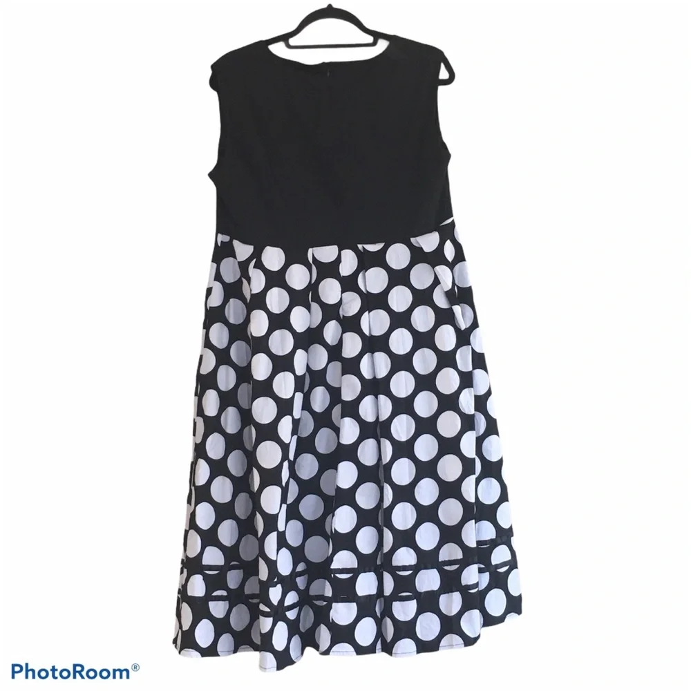 VINTAGE Style Blk & White Polka Dot Tea Dress - Picture 5 of 7